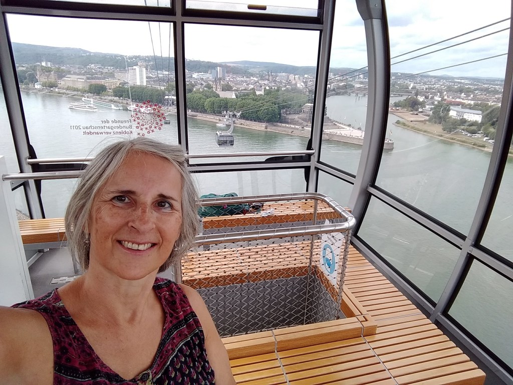 Paula Rooney travelling