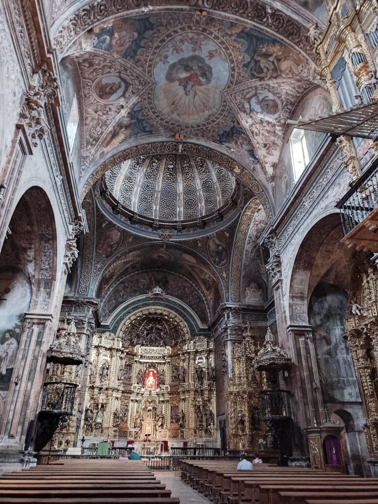 Church in Los Arcos: page 65