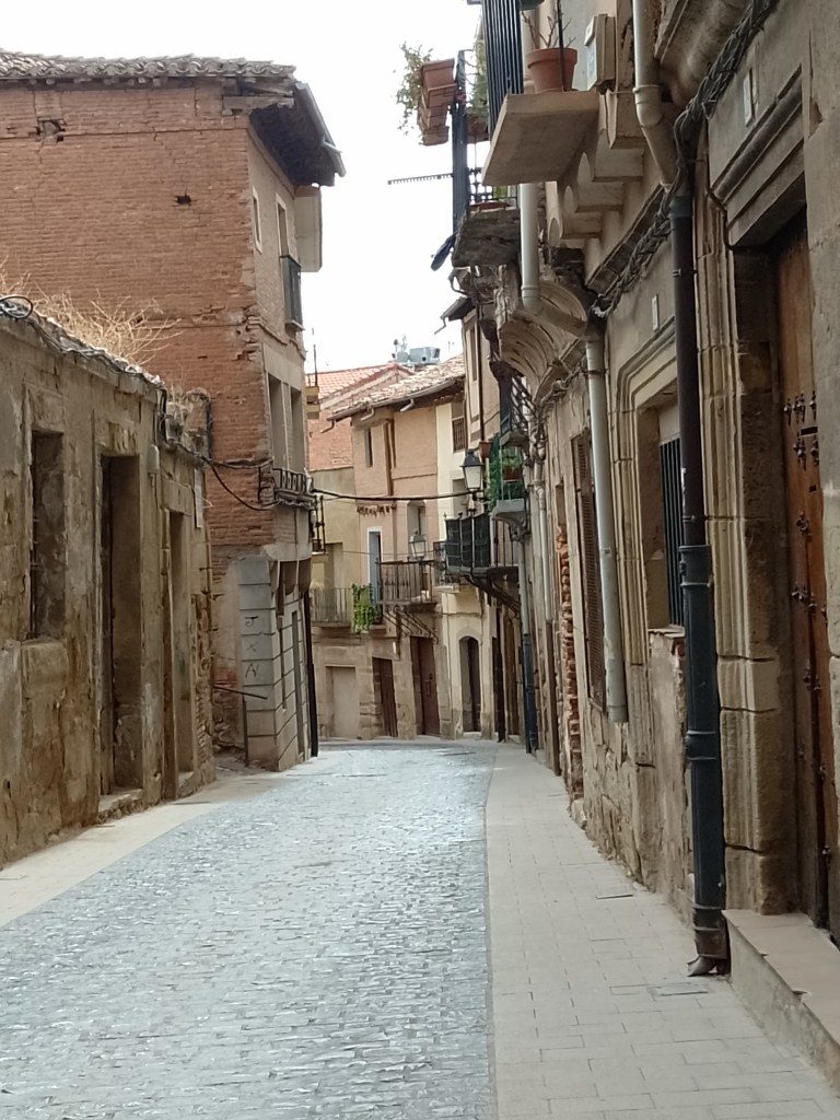 Navarrete village: page 84