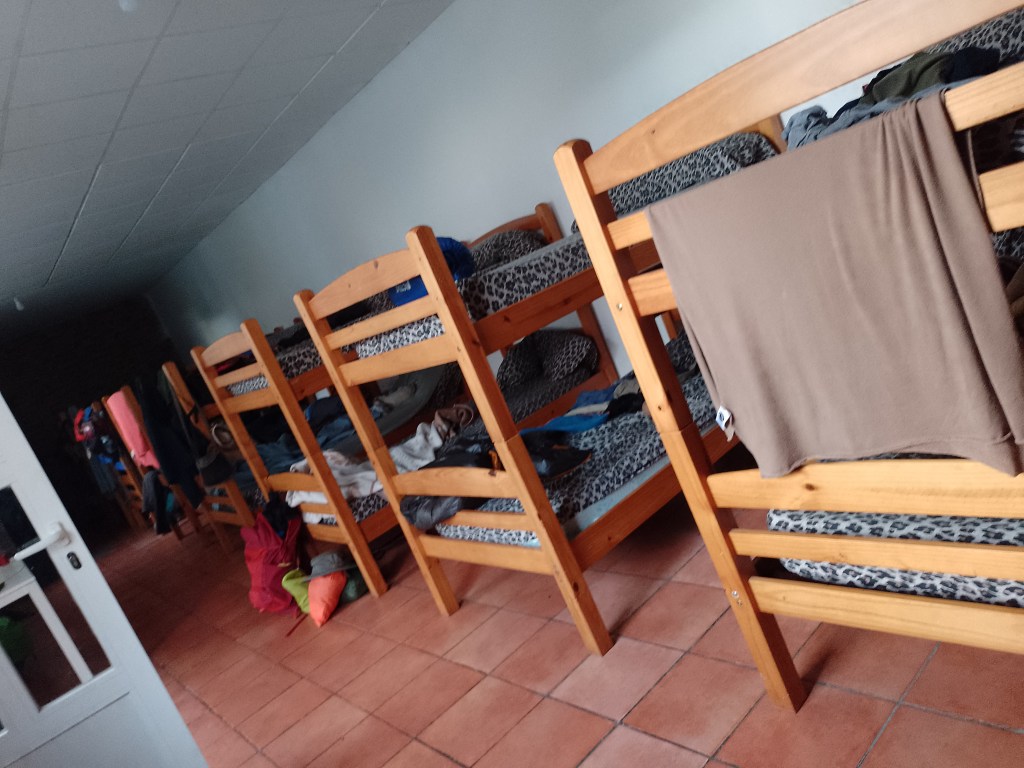 The bunkbed without a ladder: page 164