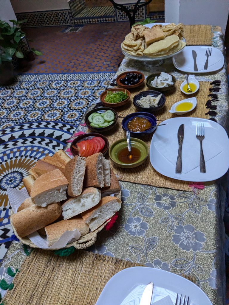 Breakfast in Tetouan - page 132