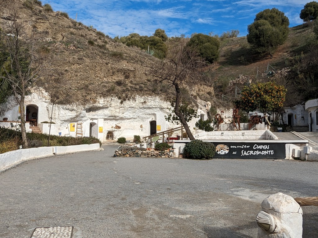 Cave museum in Sacromonte: page 145