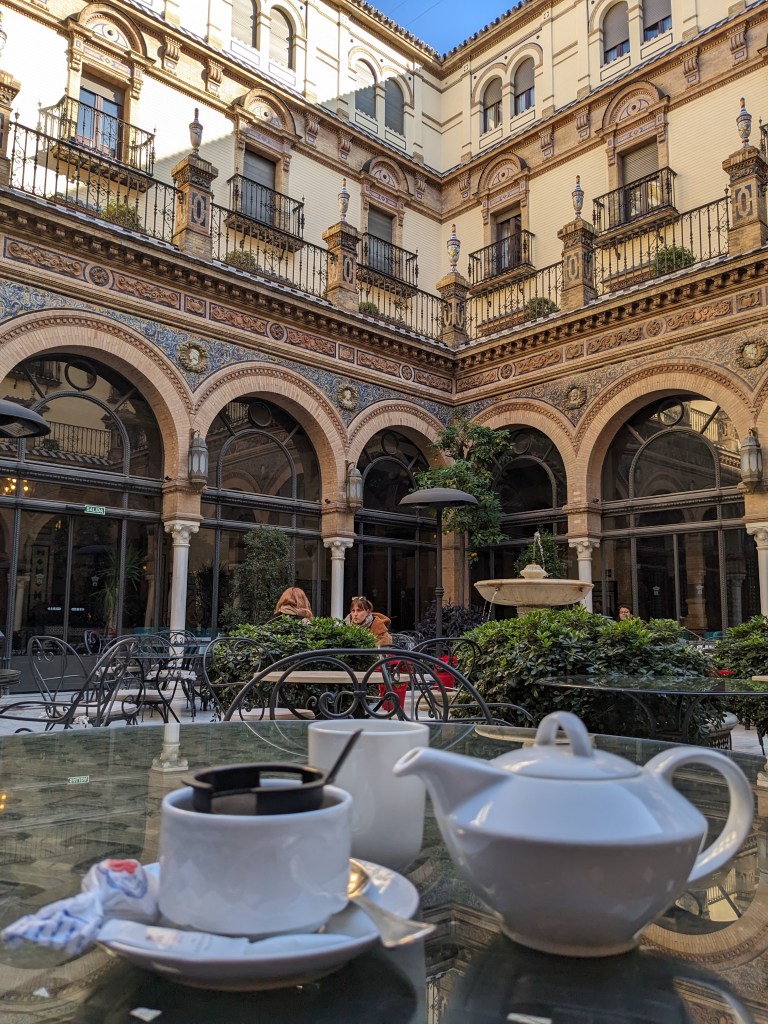 Hotel Alfonso XIII: page 62
